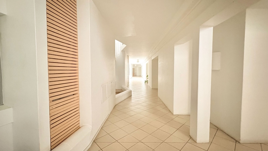 2 Bedroom Property for Sale in Summerstrand Eastern Cape
